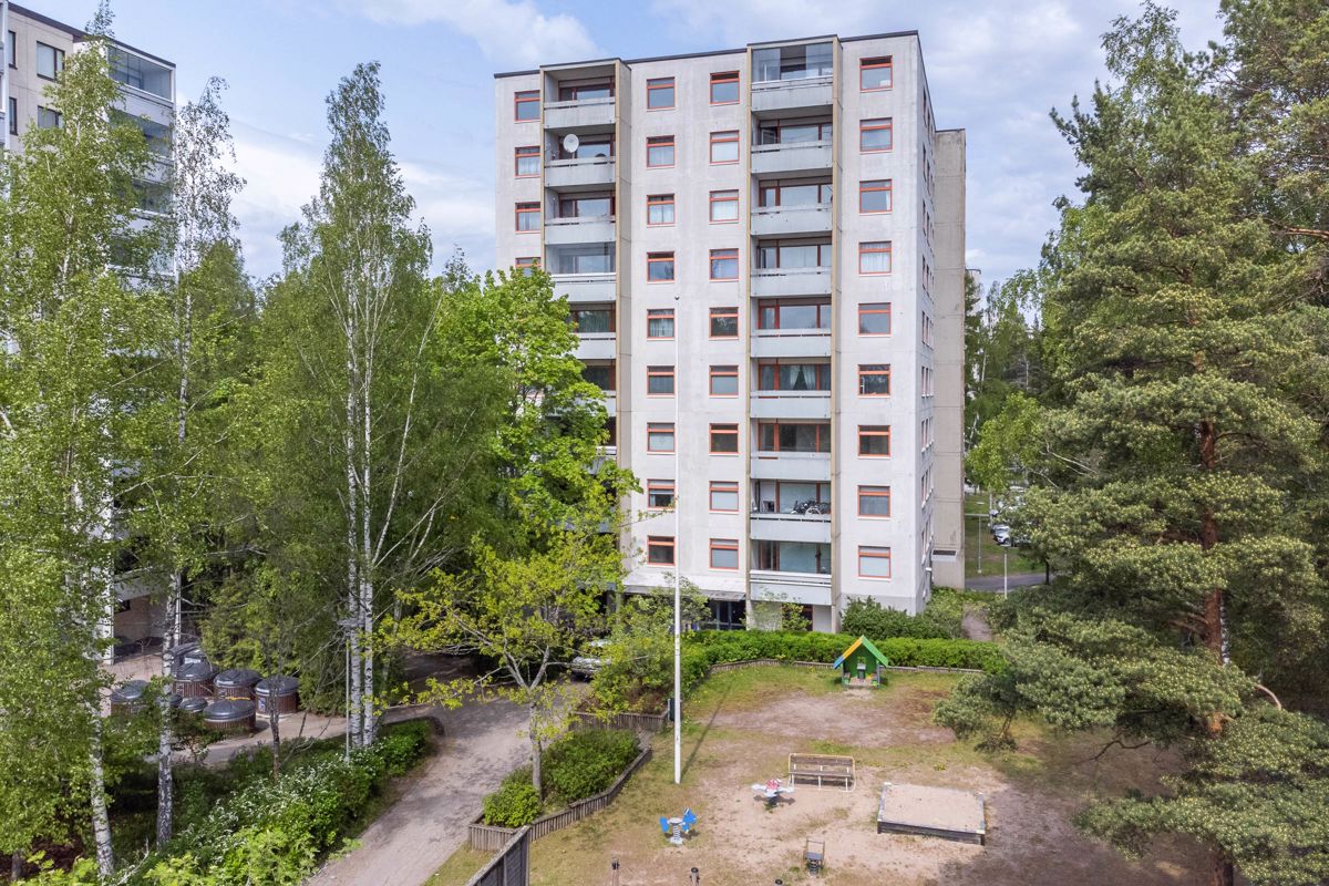 Studio, Vantaa, Länsimäki