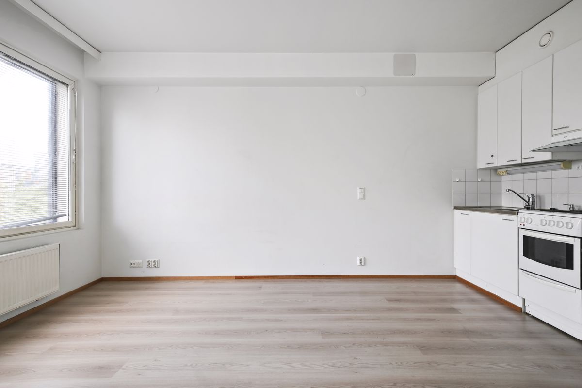 Studio, Vantaa, Myyrmäki