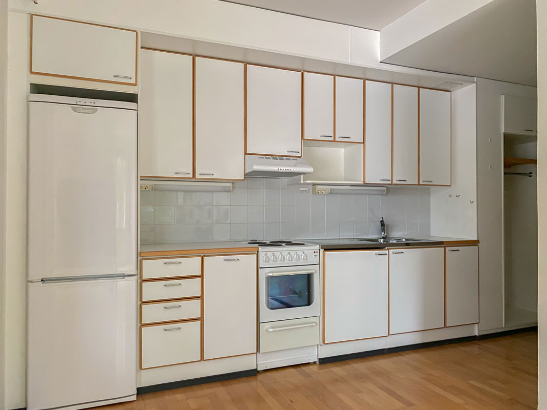 Astianpesukone kuuluu varustukseen. - Kaksio, Vantaa, Tikkurila